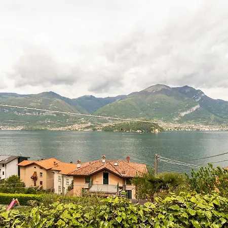 The Magnolia House Garden Relax Casa vacanze Lezzeno